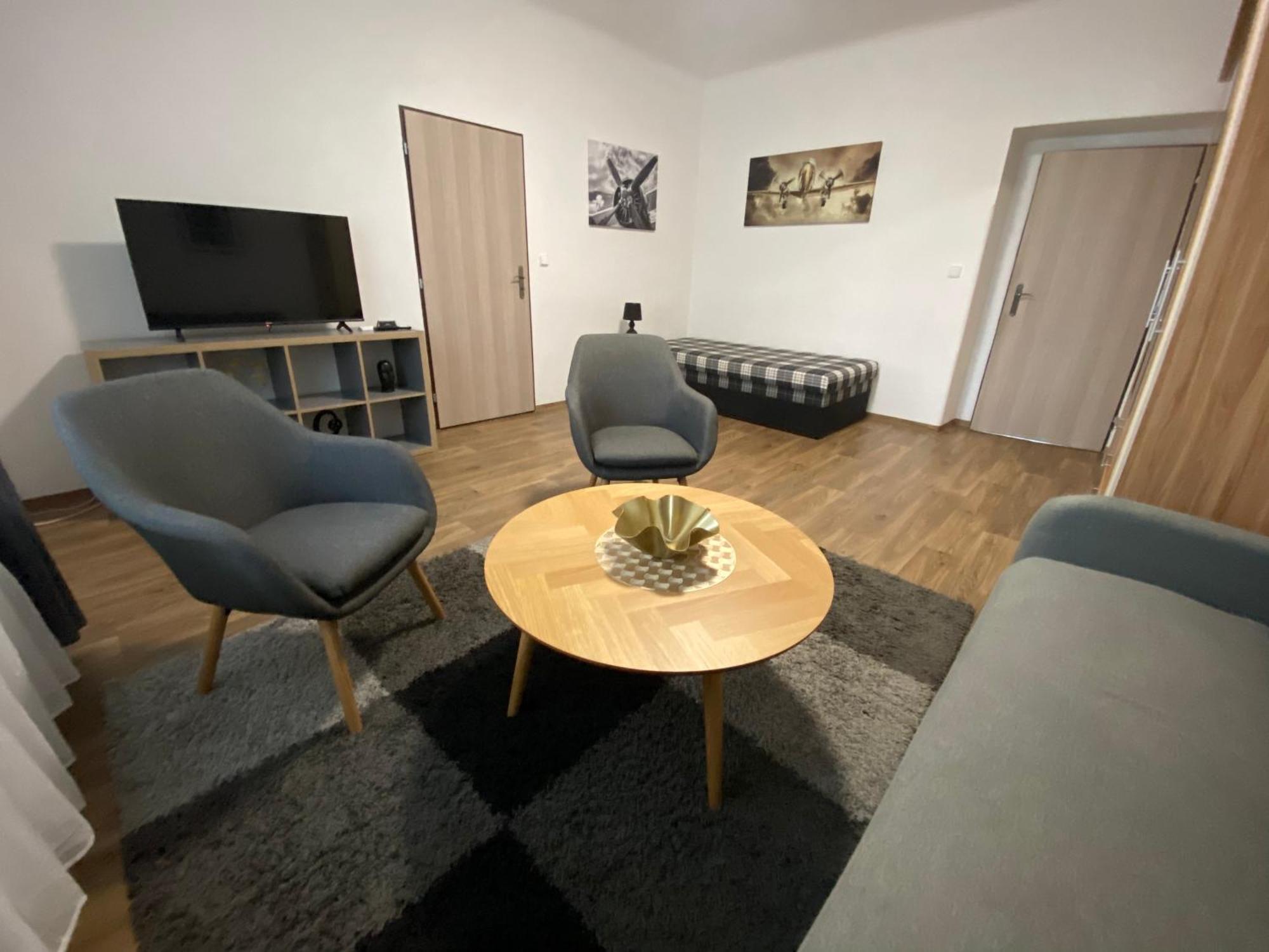 Cerna Ruze - Apartman 3 Plzen Exterior photo